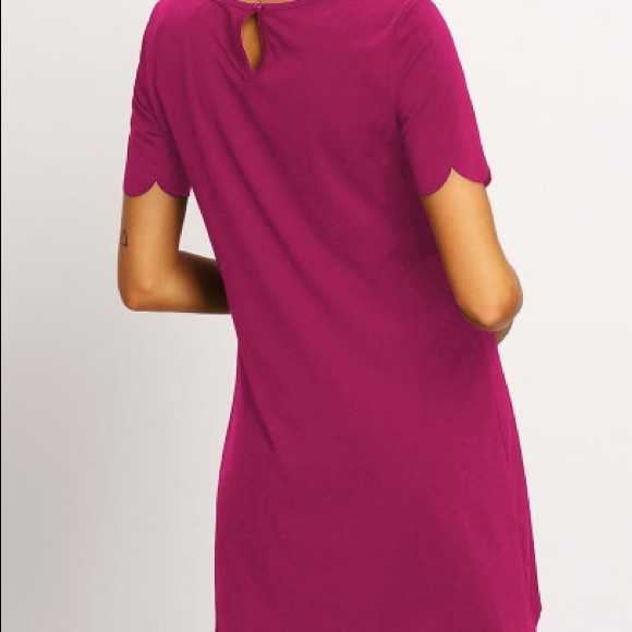 Hot PINK Keyhole scallop dress - Picture 5 of 6